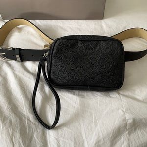 ✨50% off when bundled✨STONE MOUNTAIN - BELT BAG